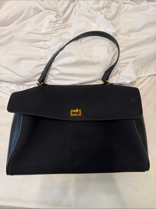 Vintage Handbags - Vintage Black Satchel with Gold Turn-Lock